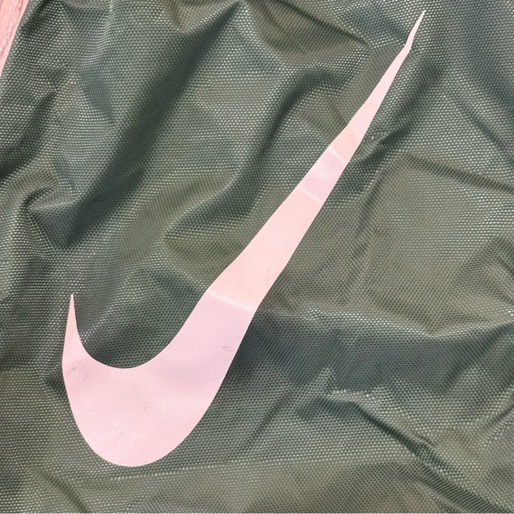 Nike Green Drawstring Gym Sack with White Swoosh Backpack Lightweight